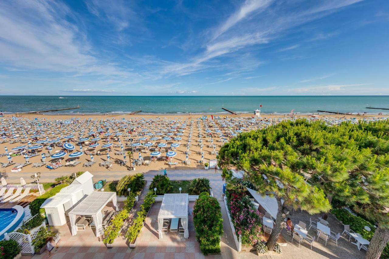 Hotel Sanremo Lido di Jesolo Exterior photo