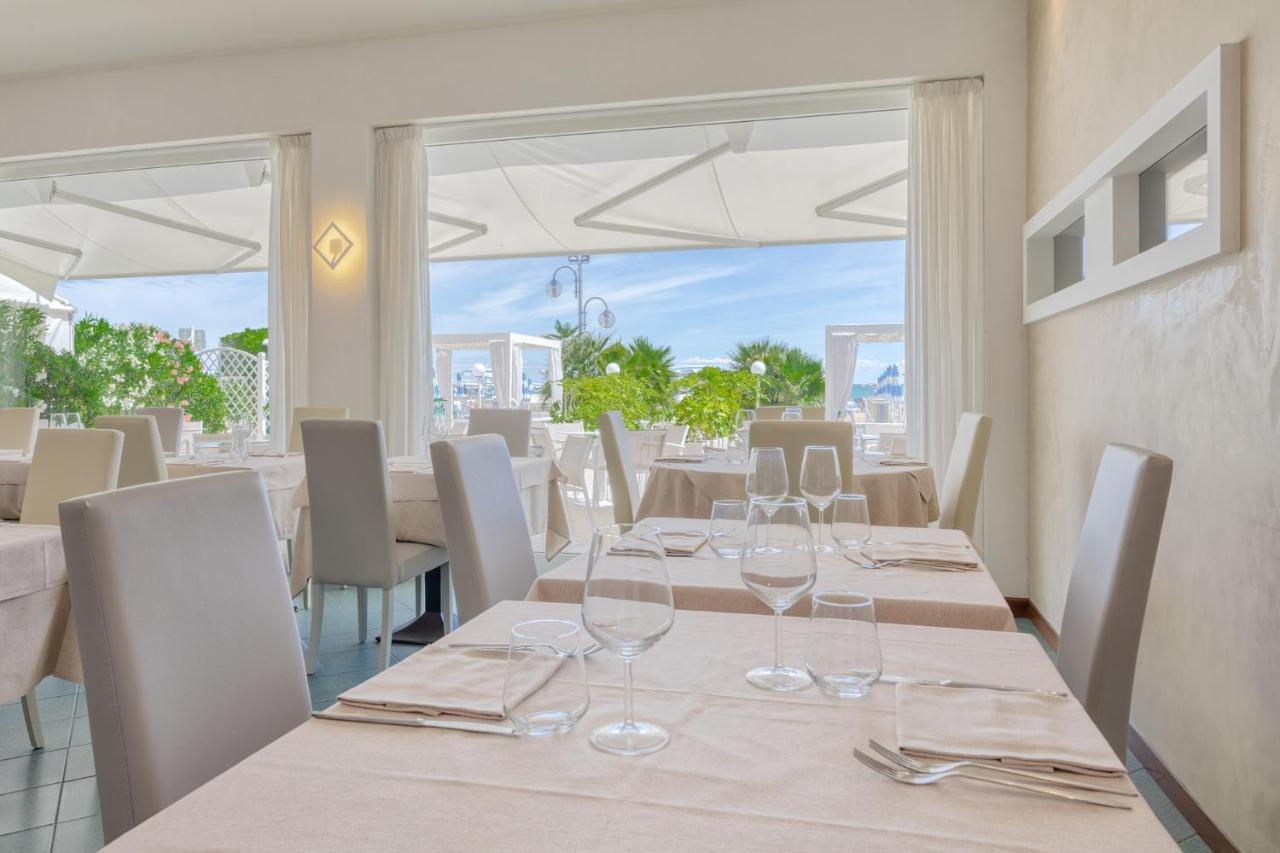 Hotel Sanremo Lido di Jesolo Exterior photo